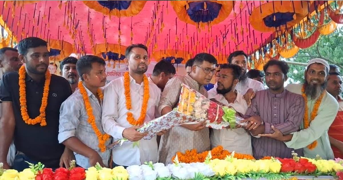 তাড়াইলে সিএনজি শ্রমিক সংগঠনের নতুন কমিটি