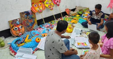 যশোরে নববর্ষ ঘিরে সাংস্কৃতিক কর্মীদের ব্যস্ততা