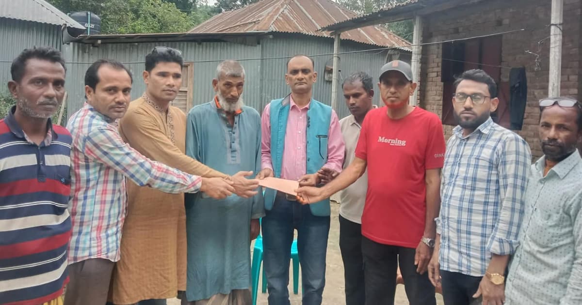 ধুনটে অসুস্থ আব্দুল মমিনের পাশে আসিফ সিরাজ রব্বানী