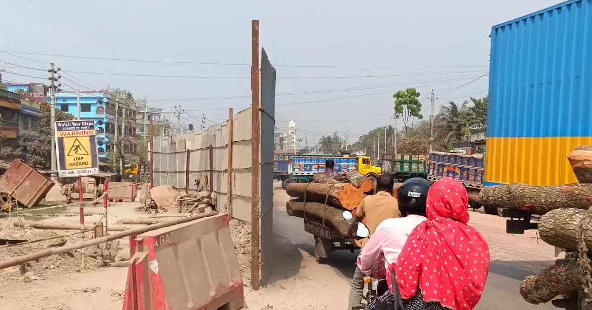 ঝিনাইদহ-যশোর মহাসড়কে জমি অধিগ্রহণ জটিলতা