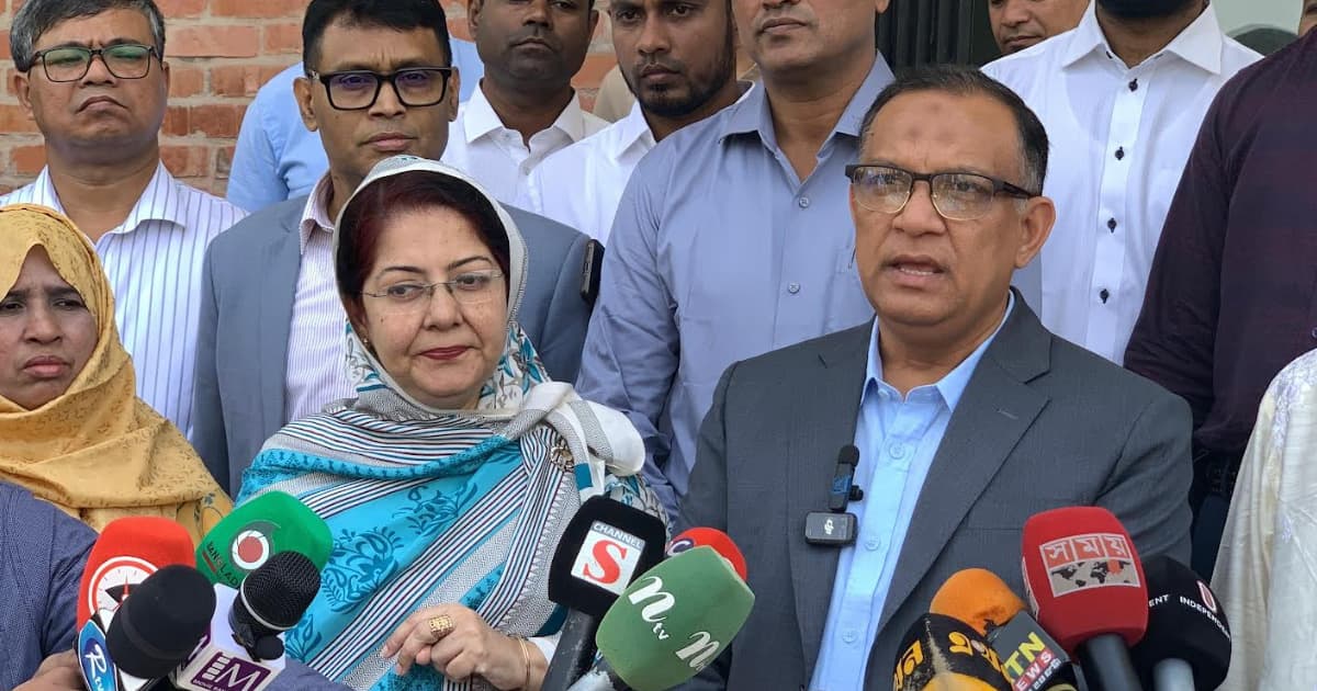 সিল্কের ঐতিহ্য রক্ষায় বিনিয়োগে কাজ করা হবে: বস্ত্র ও পাট প্রতিমন্ত্রী