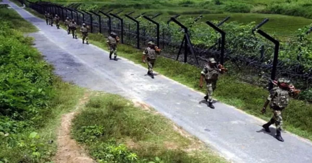 সীমান্ত থেকে ৩ বাংলাদেশিকে আটক করে নিয়ে গেল বিএসএফ