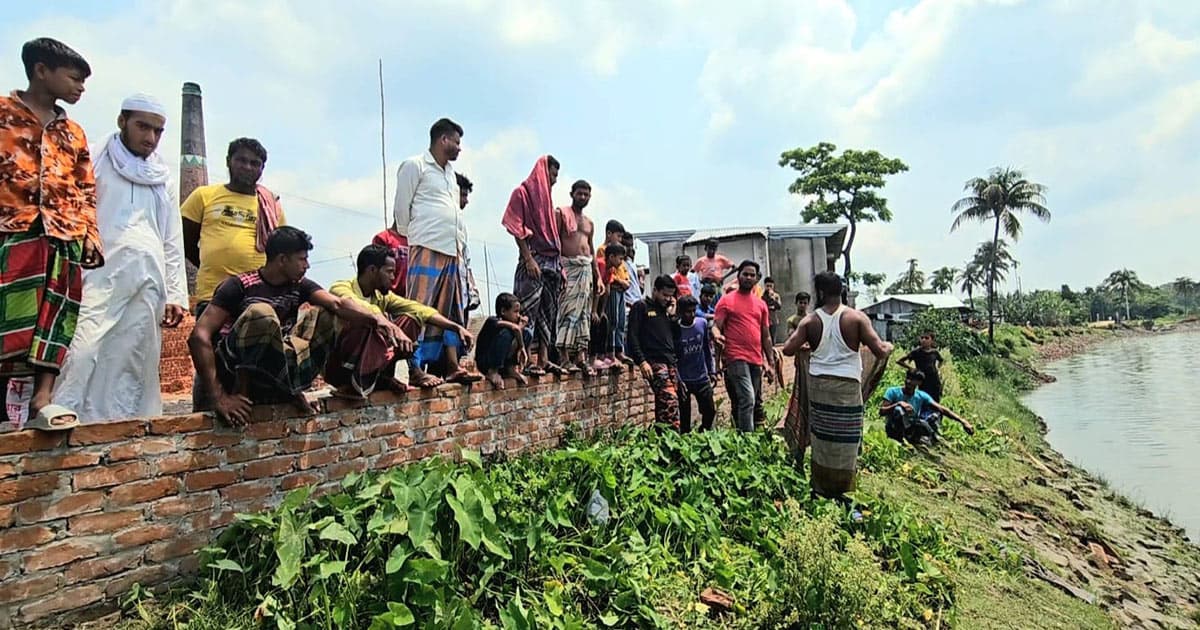 নদীতে গোসল করতে নেমে ইটভাটা শ্রমিক নিখোঁজ