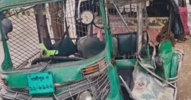 শ্রীপুরে সিএনজি-ট্রাক সংঘর্ষে ৫ এসএসসি পরীক্ষার্থী আহত