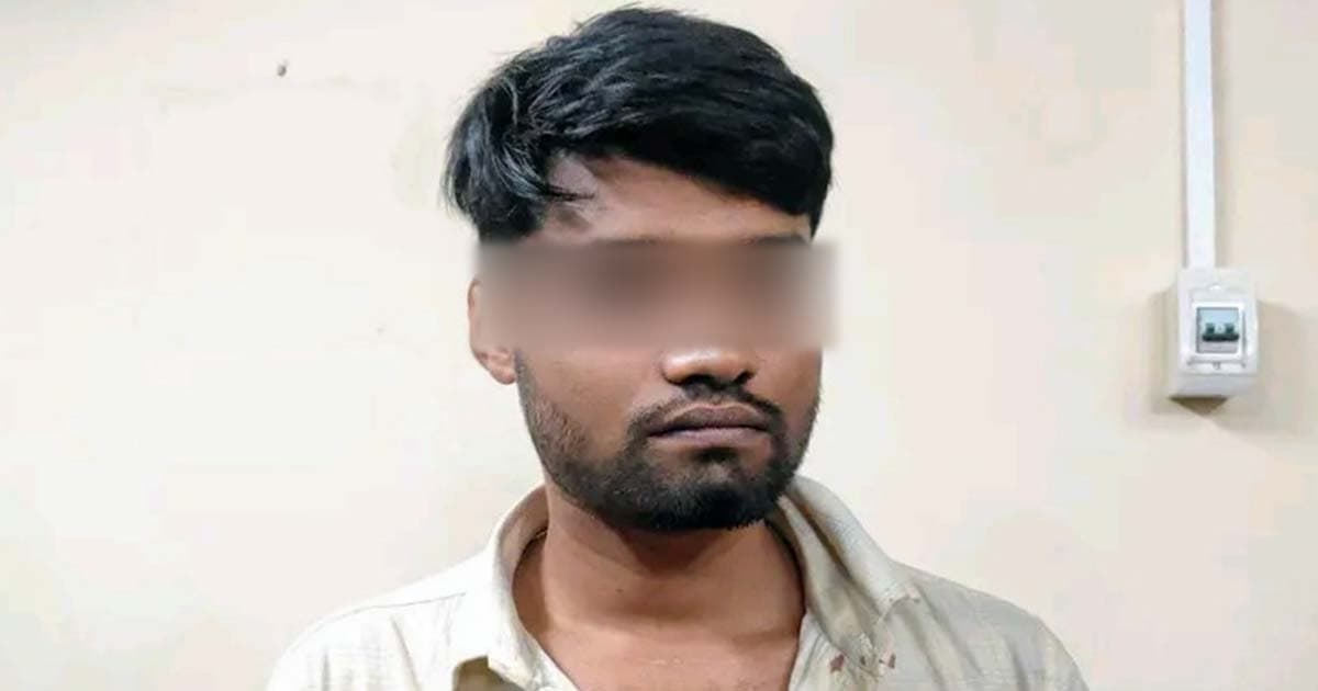 কুবিতে নারী শিক্ষার্থীকে উত্যক্তের অভিযোগে বহিরাগত আটক