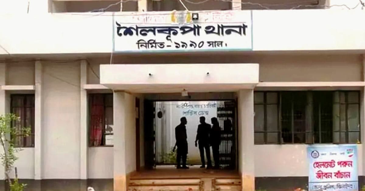 মামলার হুমকি: লাখ টাকা দাবি ২০ হাজারে রফা, ২ এসআই ক্লোজড