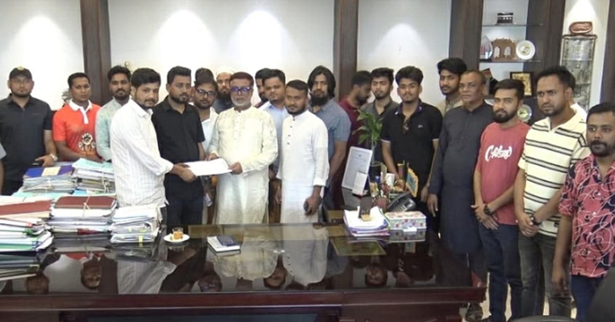 নাসিক প্রশাসকের কাছে এনসিপির ১৪ দাবি