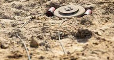 সীমান্তে মাইন বিস্ফোরণে রোহিঙ্গা যুবকের পা বিচ্ছিন্ন