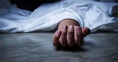 উল্লাপাড়ায় স্বামীর বিরুদ্ধে স্ত্রী হত্যার অভিযোগ