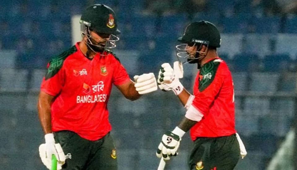 লিটন–সাইফ জুটির ফিফটি