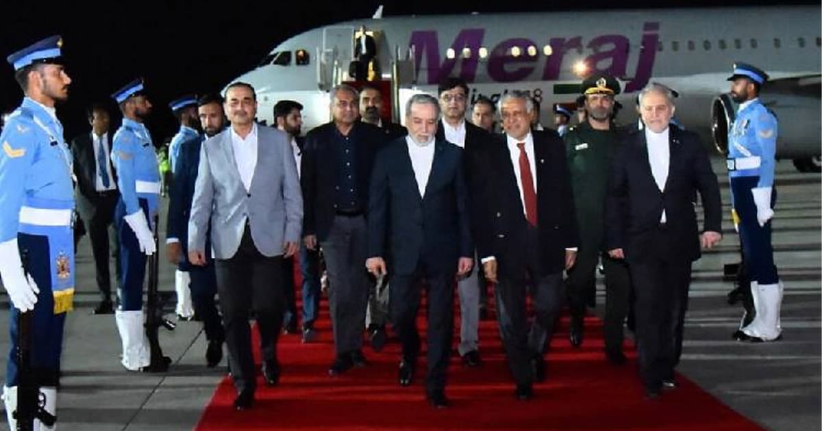 মার্কিন প্রতিনিধি দল পৌঁছানোর আগেই পাকিস্তান ছাড়ল ইরান