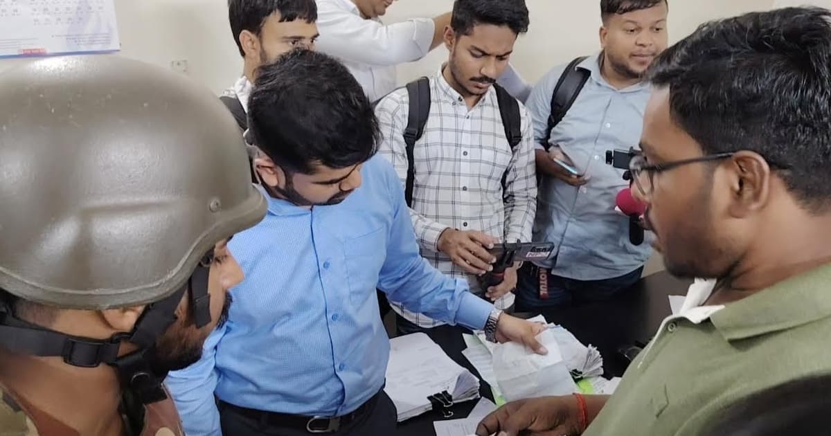 কালীগঞ্জে গ্যাস কারখানায় অভিযান, জরিমানা ৩ লাখ