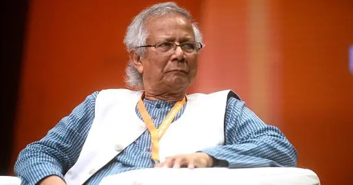 ড. ইউনূসের দেশত্যাগে নিষেধাজ্ঞা চেয়ে লিগ্যাল নোটিশ