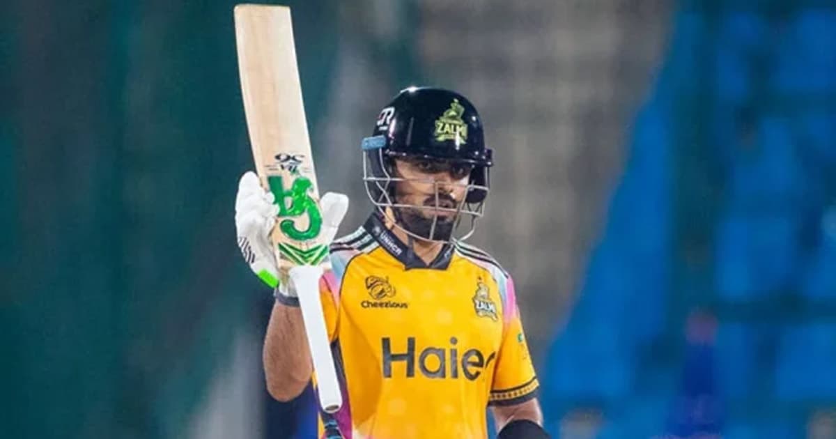 বাবর আজমের ফিফটির ‘সেঞ্চুরি’