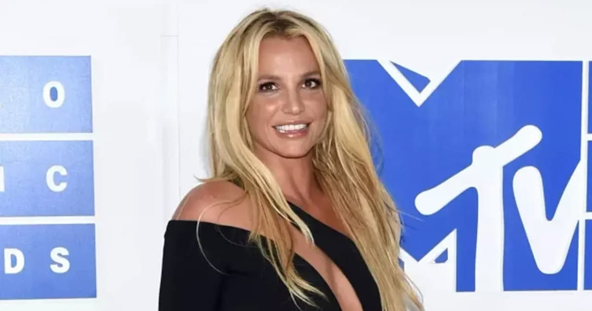 কারামুক্তির পর স্বেচ্ছায় রিহ্যাবে গেলেন সংগীতশিল্পী