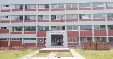 পিরোজপুরে বিদ্যুতের তার পেঁচিয়ে এক শ্রমিকের মৃত্যু