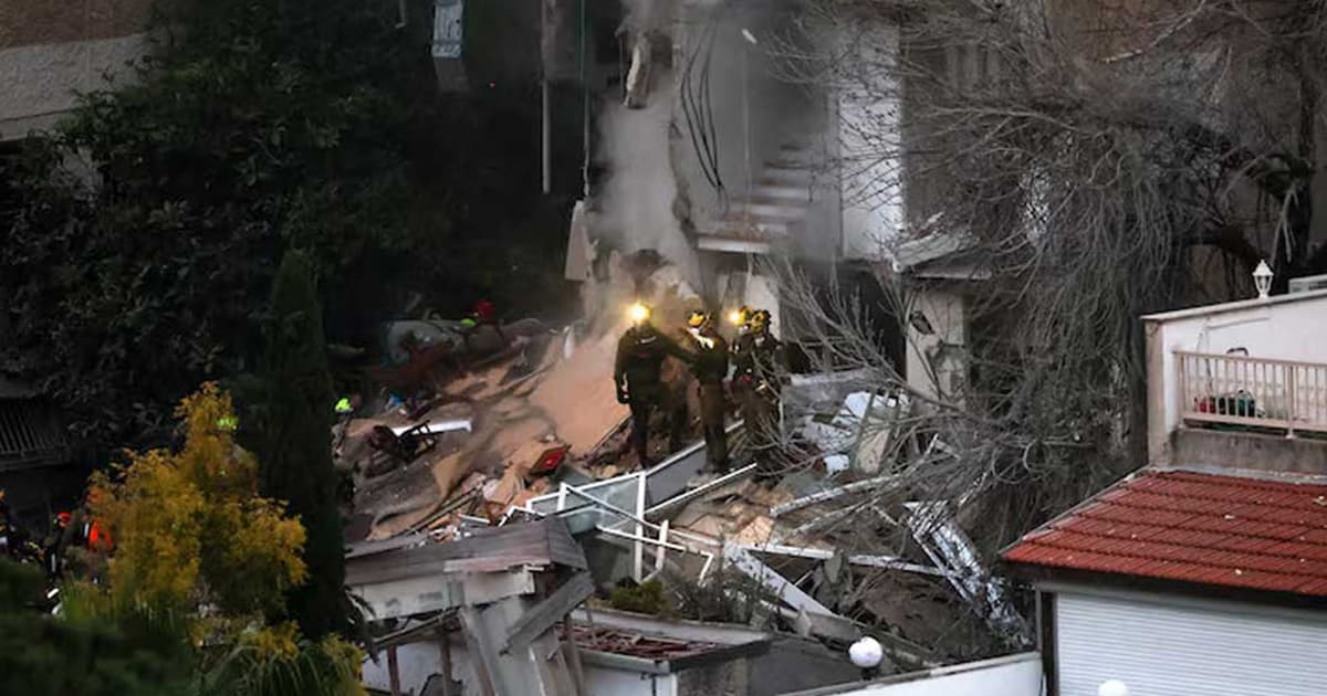 ৪৫ দিনের যুদ্ধবিরতি নিয়ে আলোচনায় যুক্তরাষ্ট্র-ইরান