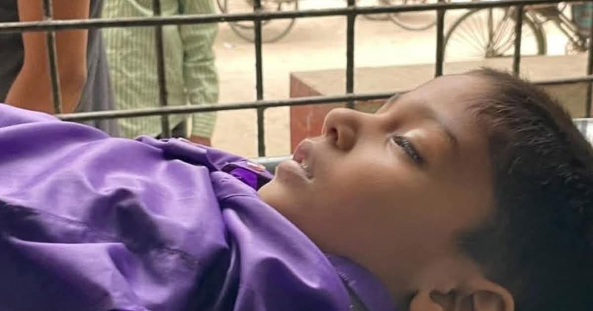 মায়ের সঙ্গে মাদ্রাসায় যাওয়াই হলো শেষ যাওয়া