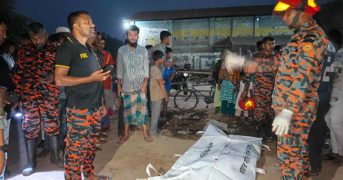 বীরগঞ্জে ট্রাকচাপায় এনজিও কর্মকর্তার মৃত্যু