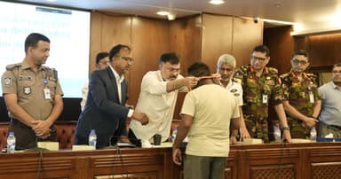 ডিএনসিসির ডিজিটাল পরিচয়পত্র পেলো দুই শতাধিক হকার