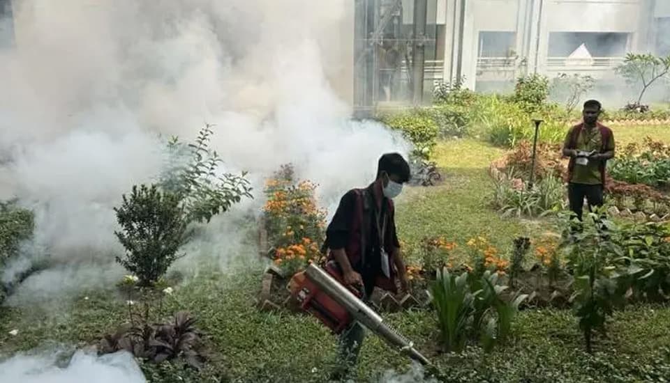 মশার রাজ্যে ‘মেহমান’ হজযাত্রীরা!