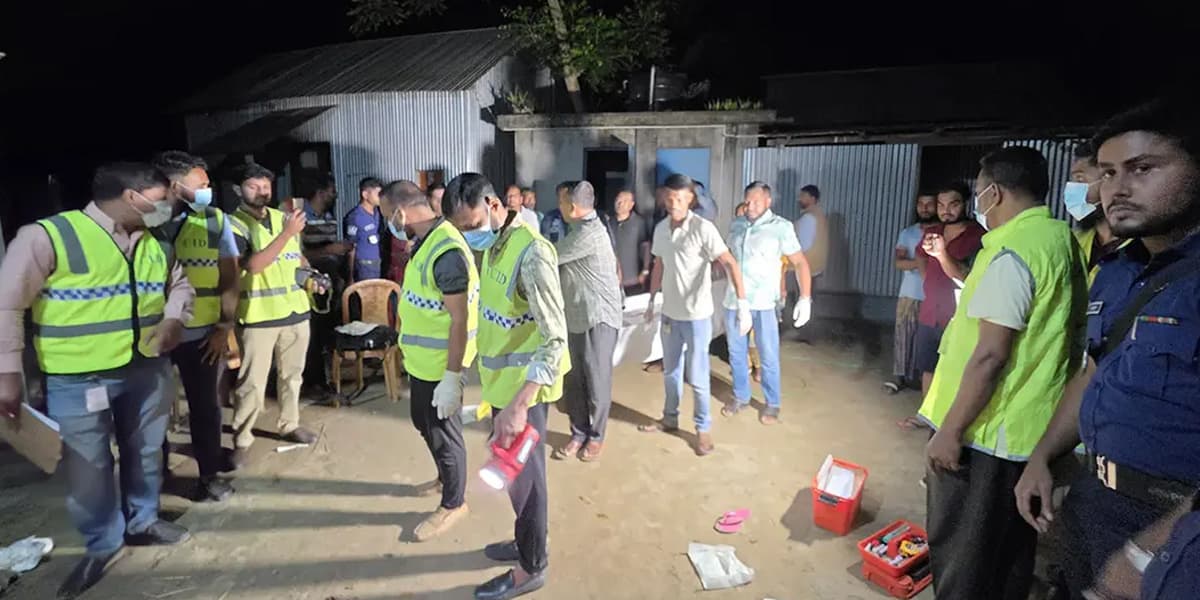 ফরিদপুরে মা-মেয়েসহ ৩ জনকে কুপিয়ে হত্যা