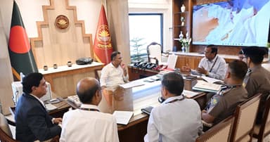 উচ্ছেদ হওয়া হকারদের দ্রুত পুনর্বাসনের নির্দেশ প্রধানমন্ত্রীর