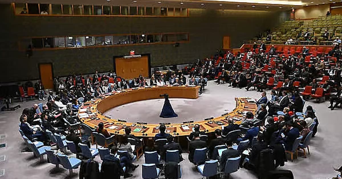 সামরিক শক্তি প্রয়োগের প্রস্তাবে আজ ভোট