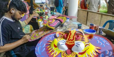 বর্ষবরণে চারুকলায় চলছে বর্ণাঢ্য প্রস্তুতি