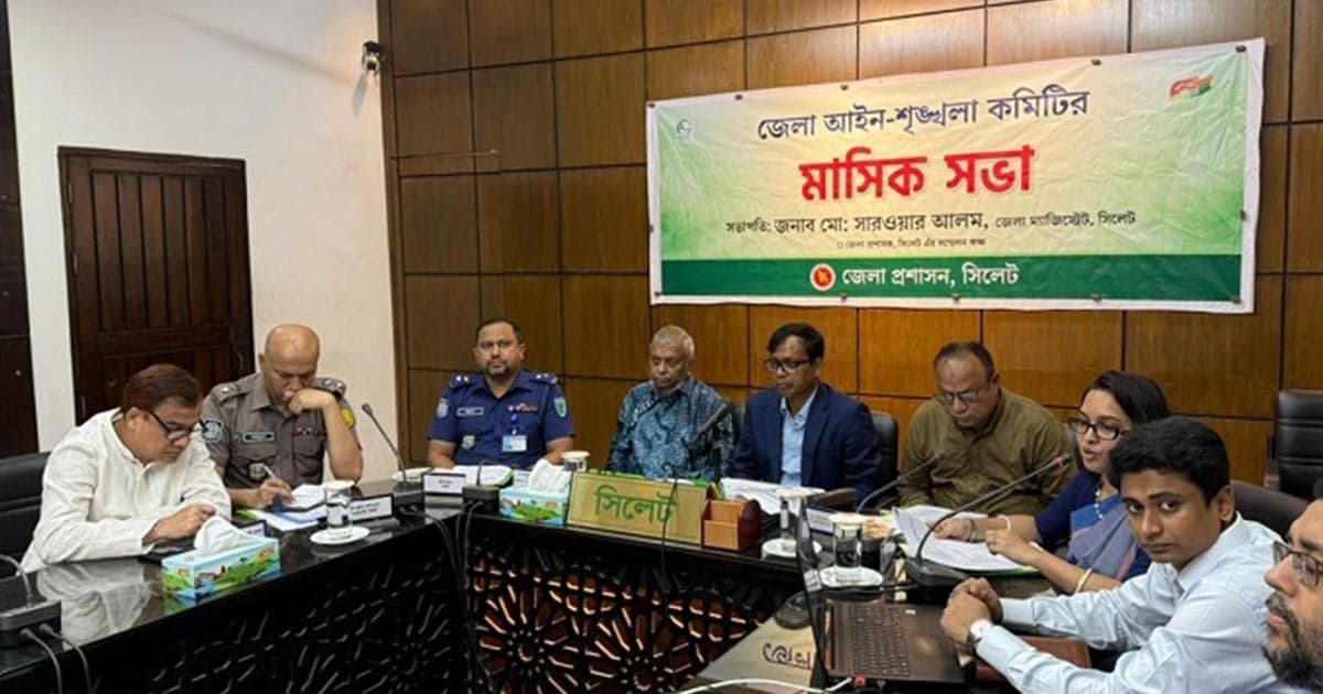 ছিনতাই-রাহাজানি রোধে প্রশাসনকে সময় বেঁধে দিলেন প্রবাসীকল্যাণ মন্ত্রী