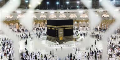 সৌদি আরবে গেলেন ৭৬৩৪ হজযাত্রী