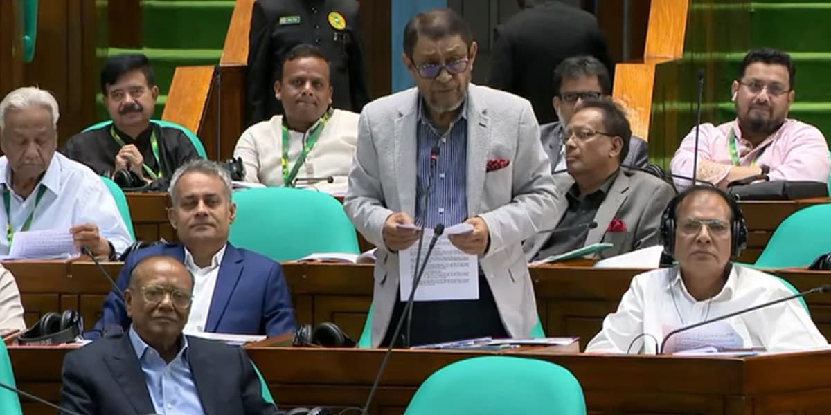 ১ লাখ স্বাস্থ্যকর্মী নিয়োগের উদ্যোগ নেওয়া হচ্ছে