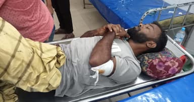 সাতক্ষীরায় বিএনপি নেতাকে কুপিয়ে জখম