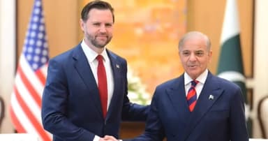 শাহবাজ শরিফের সঙ্গে বৈঠকে জেডি ভ্যান্স