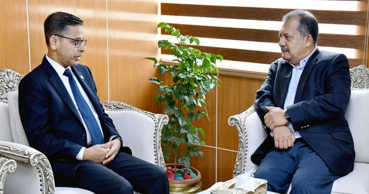 তথ্যমন্ত্রীর সঙ্গে সাক্ষাৎ করেছেন ভারতীয় হাইকমিশনার