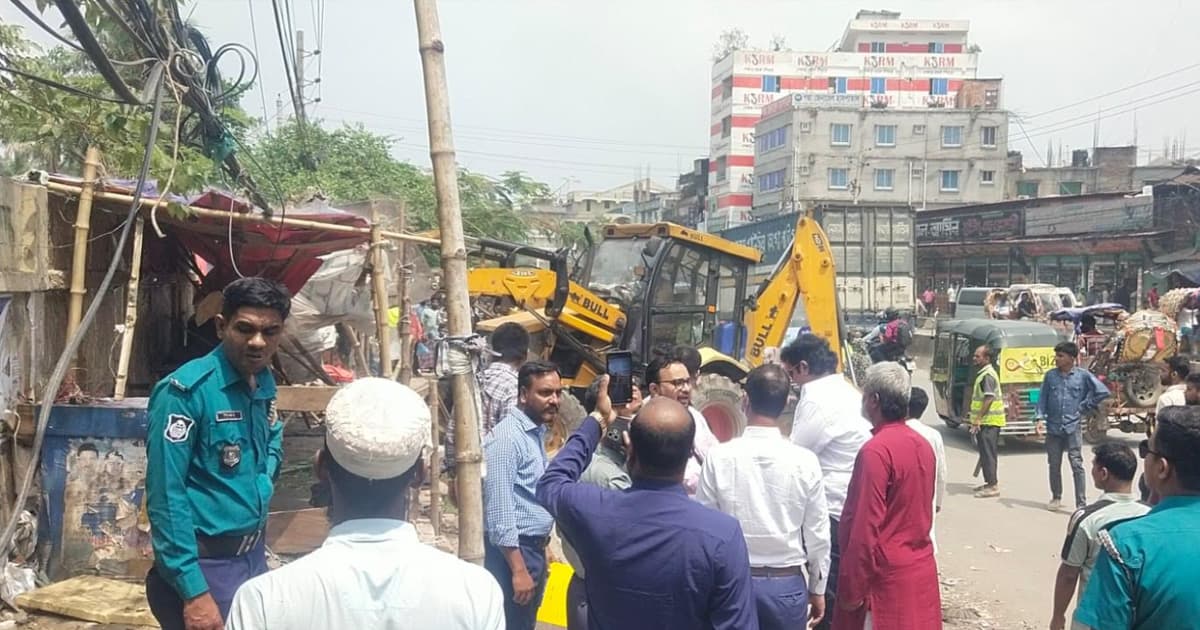 উচ্ছেদ অভিযান: সড়ক দখলমুক্ত, স্বস্তি ফিরেছে জনজীবনে