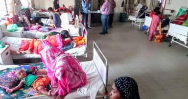 খুলনায় হামে আক্রান্ত হয়ে হাসপাতালে ভর্তি প্রায় ৩০০ শিশু