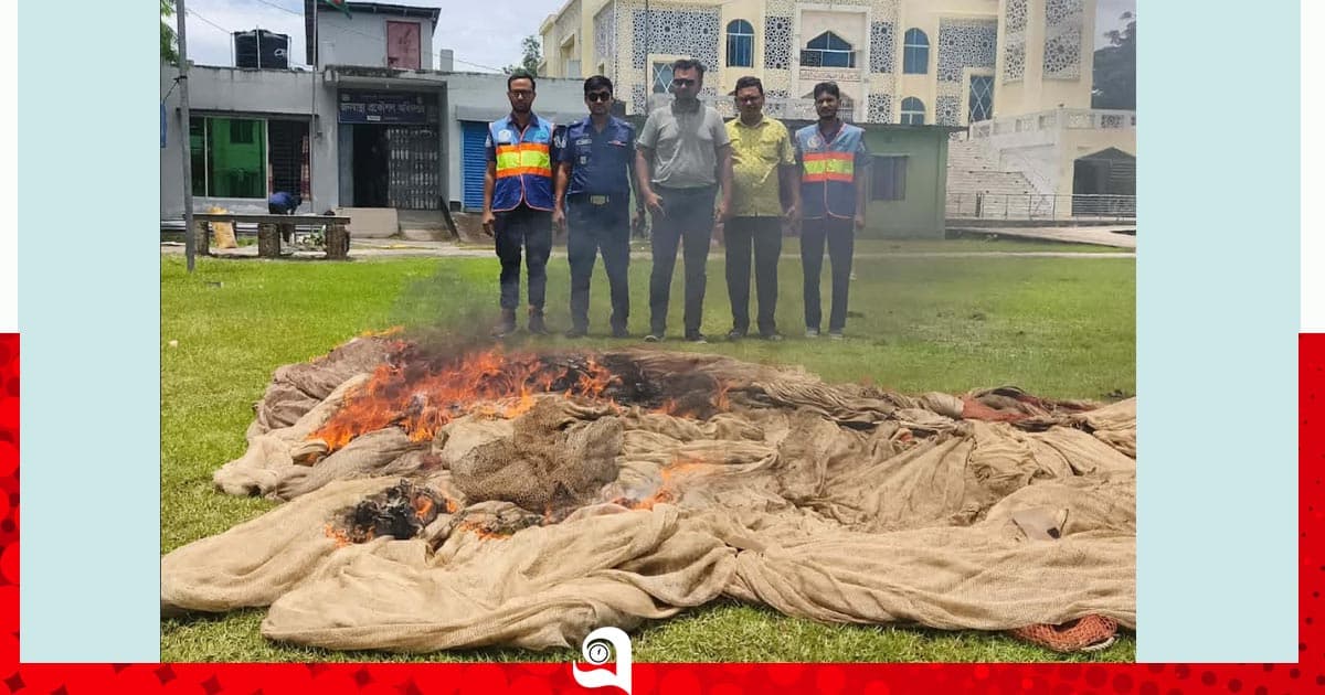 বলেশ্বর নদীতে অভিযান, অবৈধ জাল জব্দ