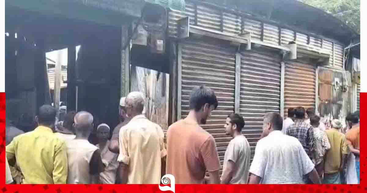 জামালপুরে অগ্নিকাণ্ডে পুড়ে ছাই হোটেলসহ ৬ দোকান