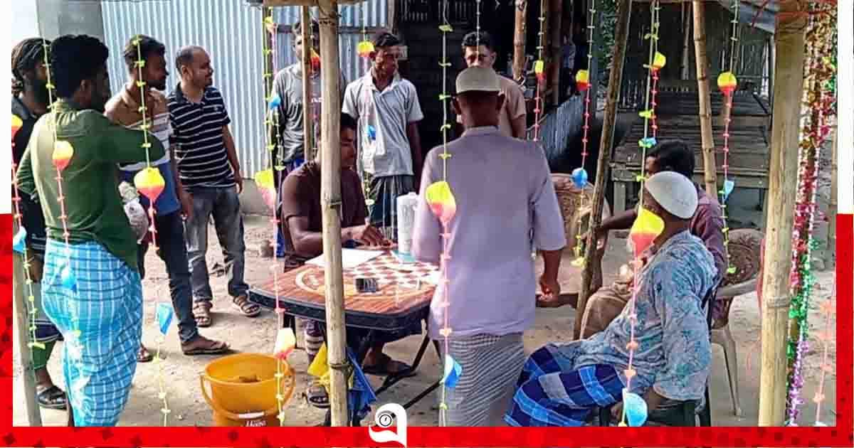 বকেয়া তুলতে ঝিনাইদহে কৃষকের ব্যতিক্রমী হালখাতা