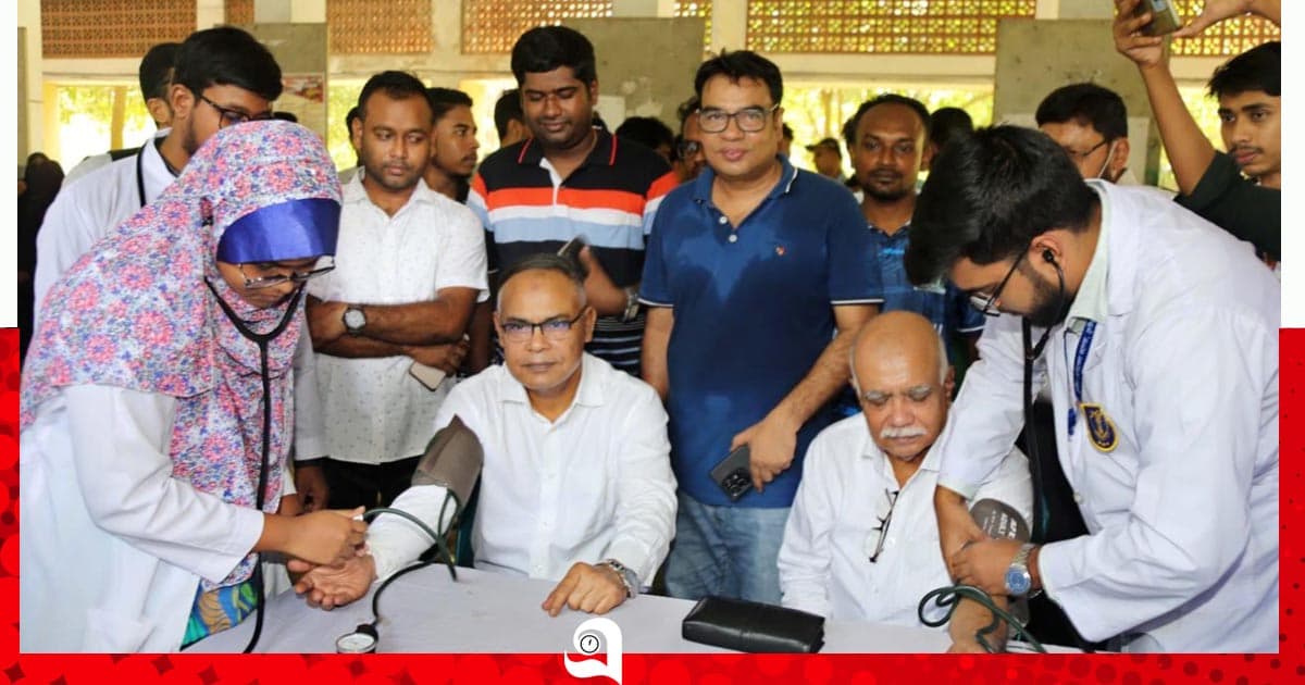 ইসলামী বিশ্ববিদ্যালয়ে ফ্রি হেলথ ক্যাম্প ও রক্তদান কর্মসূচি