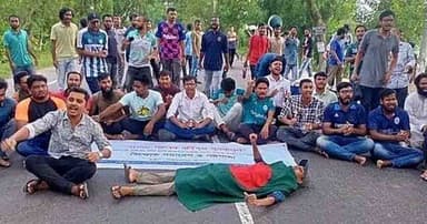 টানা এক মাস আন্দোলনে উত্তাল ছিল ক্যাম্পাস