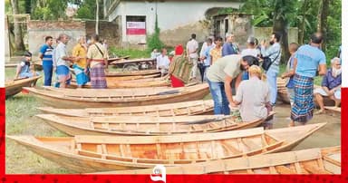 শতবর্ষের ঐতিহ্যে এখনো জমজমাট বুড়িরহাটের নৌকার হাট