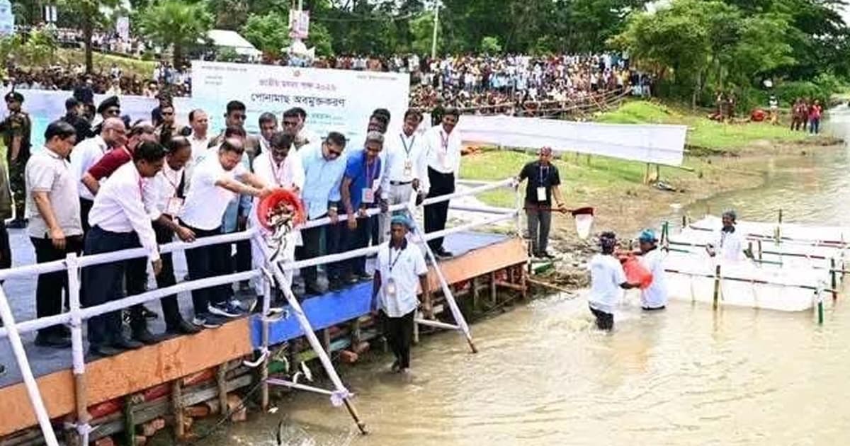 নারী সমাজকে শিক্ষায়-দীক্ষায় ও স্বাবলম্বী করে এগিয়ে নিতে চাই: প্রধানমন্ত্রী