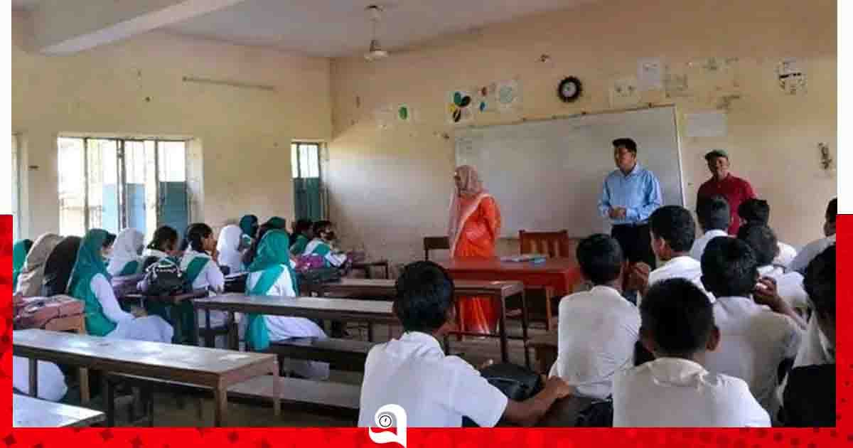 কুলাউড়ার আলী আমজদ উচ্চ স্কুল ও কলেজ পরিদর্শনে ইউএনও