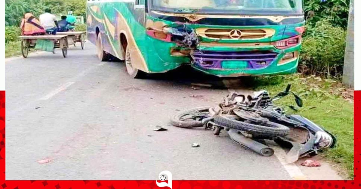 পার্বতীপুরে বাস-মোটরসাইকেল সংঘর্ষে যুবক নিহত