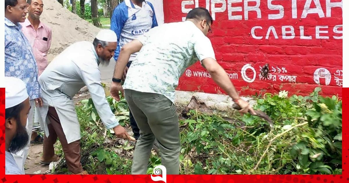 বাকেরগঞ্জে পরিচ্ছন্নতা অভিযানে পৌর প্রশাসক