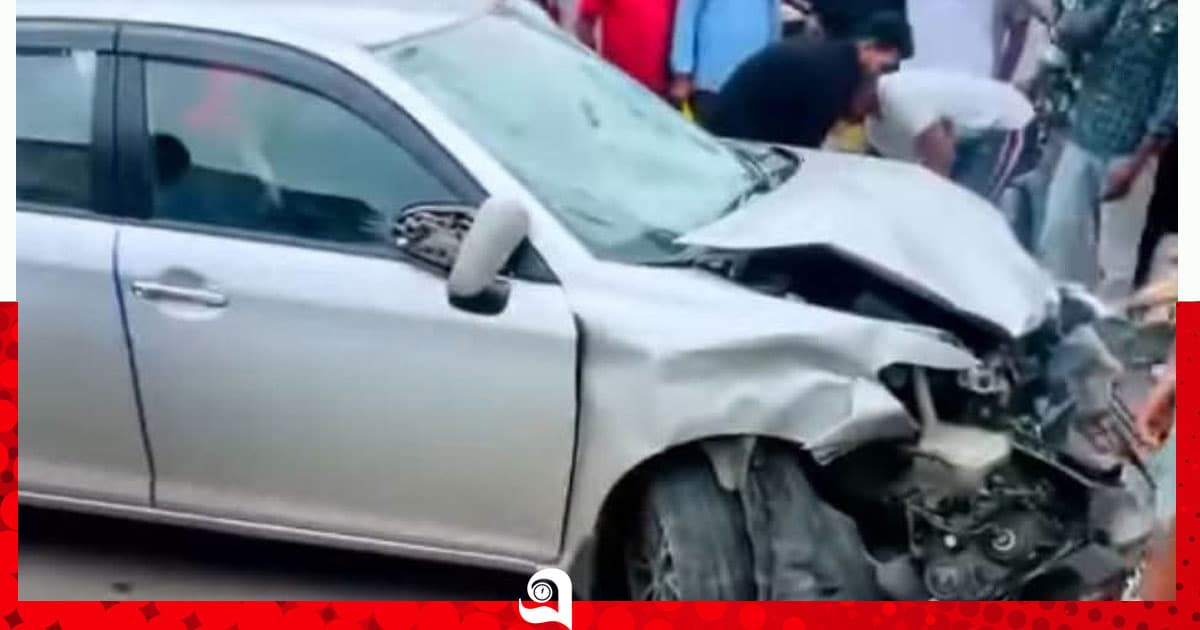 ব্রাহ্মণবাড়িয়া ফ্লাইওভারে ত্রিমুখী সংঘর্ষ, আহত ৬