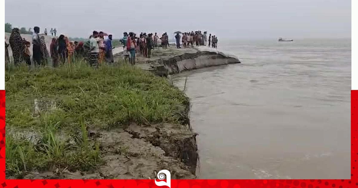 দৌলতপুরে পদ্মার পাড় ধসে ২ শিশু নদীতে, নিখোঁজ ১