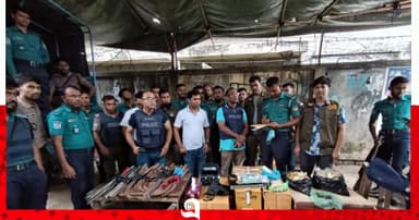 হাজী মাজার বস্তিতে জিএমপির রাতভর বিশেষ অভিযান